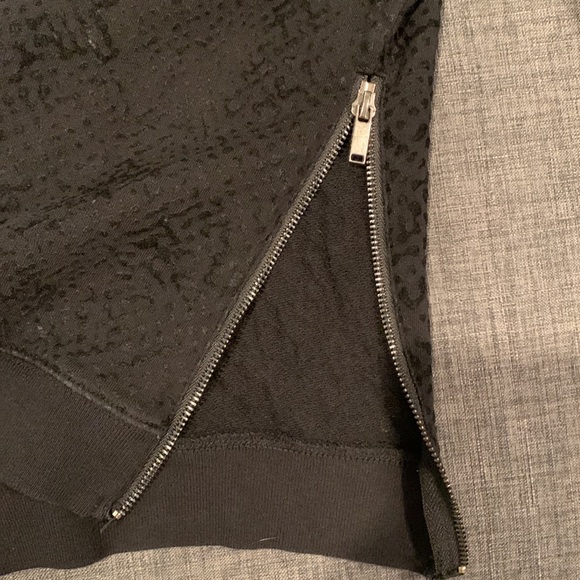 NWT Rails Side Zip Sweatshirt Top Black Medium - Picture 4 of 7